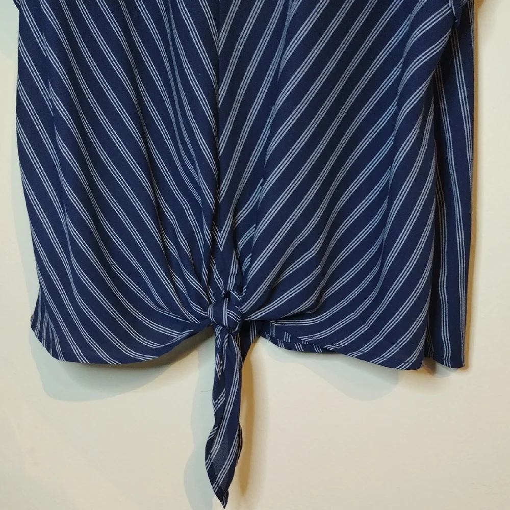 Chic Navy Striped Blouse with Tie Front - Picture 4 of 12